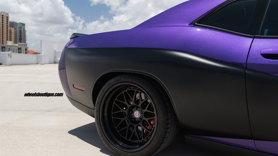 HRE Classic 300 | Dodge Challenger Hellcat (Widebody)