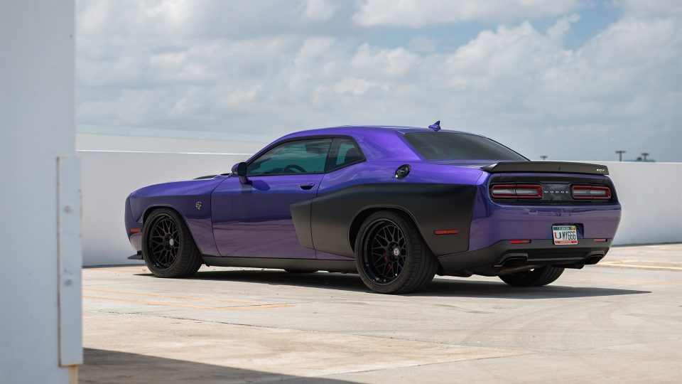 HRE Classic 300 | Dodge Challenger Hellcat (Widebody)