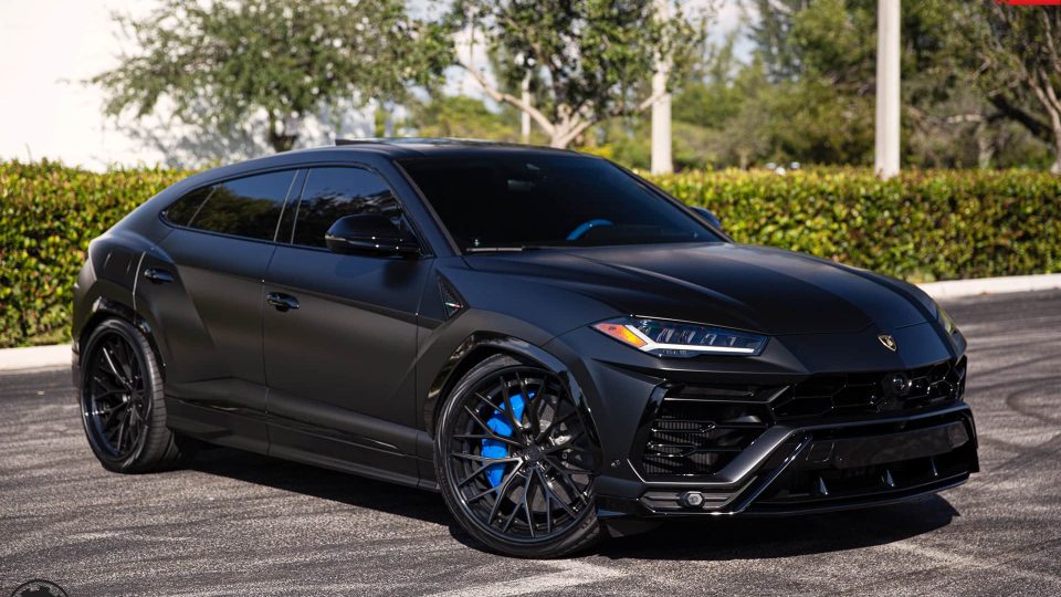 ANRKY AN30 | Black Lamborghini Urus