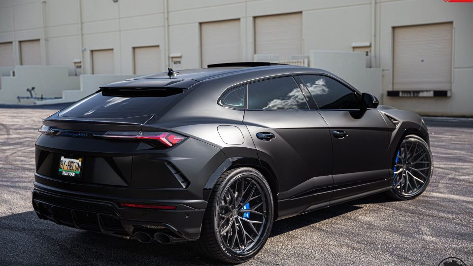 ANRKY AN30 | Black Lamborghini Urus