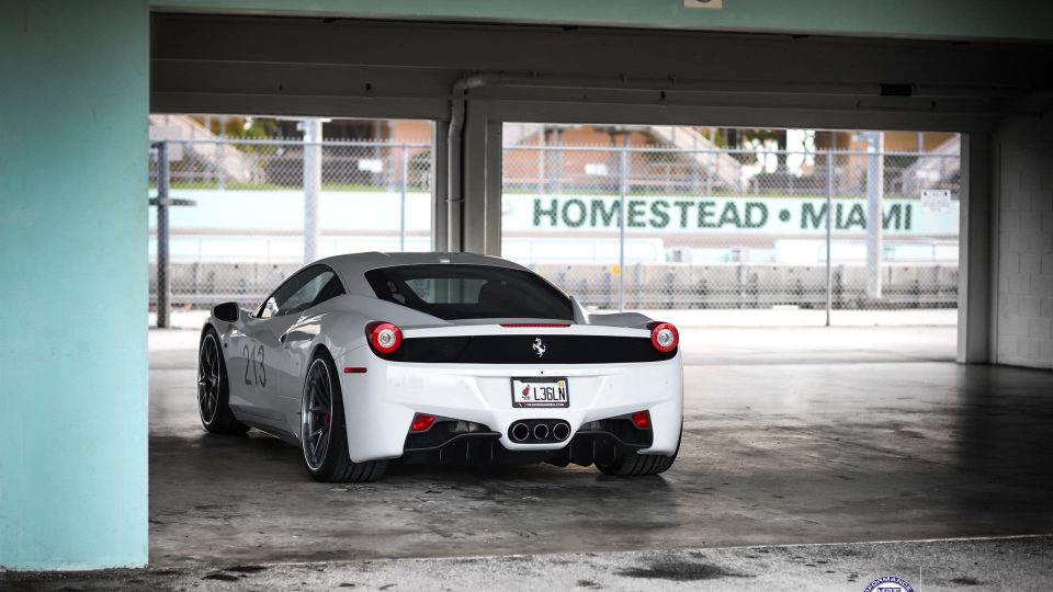 HRE S101 at the Track | Ferrari 458