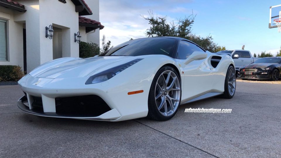 Ferrari 488 | Bianco Avus | on HRE P101 | Frozen Polished Clear