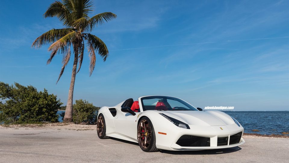 Ferrari 488 Spyder | Bianco Avus | on HRE P201 | Polished Bronze
