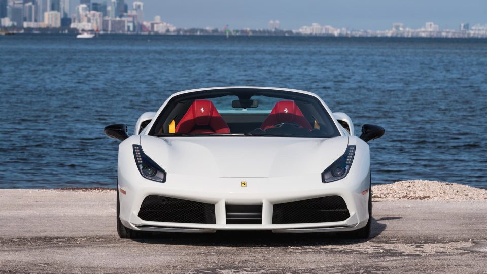 Ferrari 488 Spyder | Bianco Avus | on HRE P201 | Polished Bronze