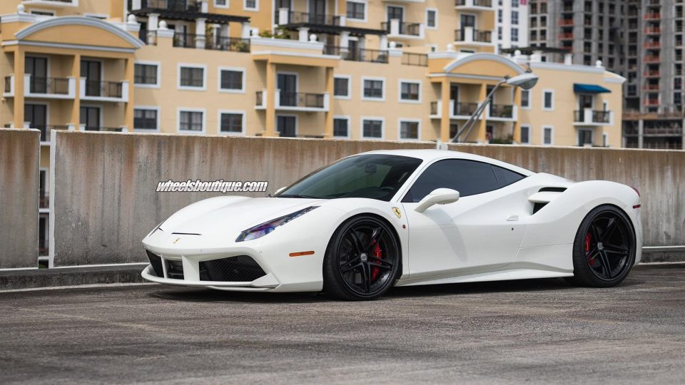 Ferrari 488 | Bianco Avus | on HRE S207 | Satin Black
