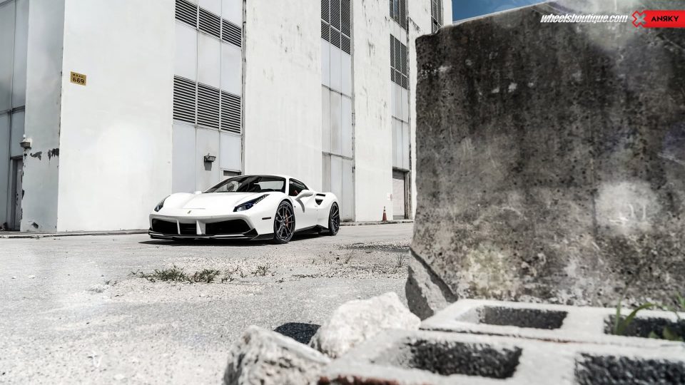 Ferrari 488 Spider | Bianco Avus | on ANRKY AN34 | Satin Black