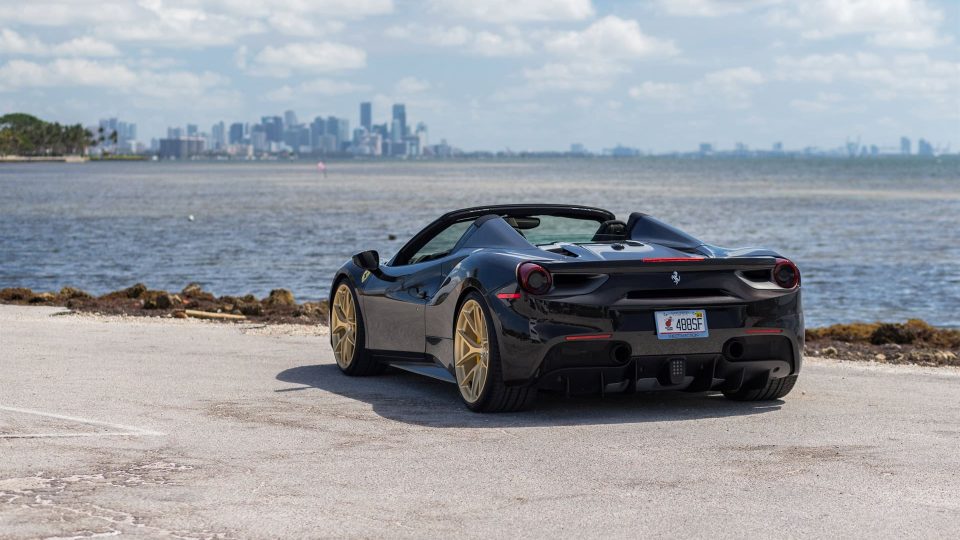 Ferrari 488 Spider | Nero | on HRE P101 | Frozen Brushed Gold