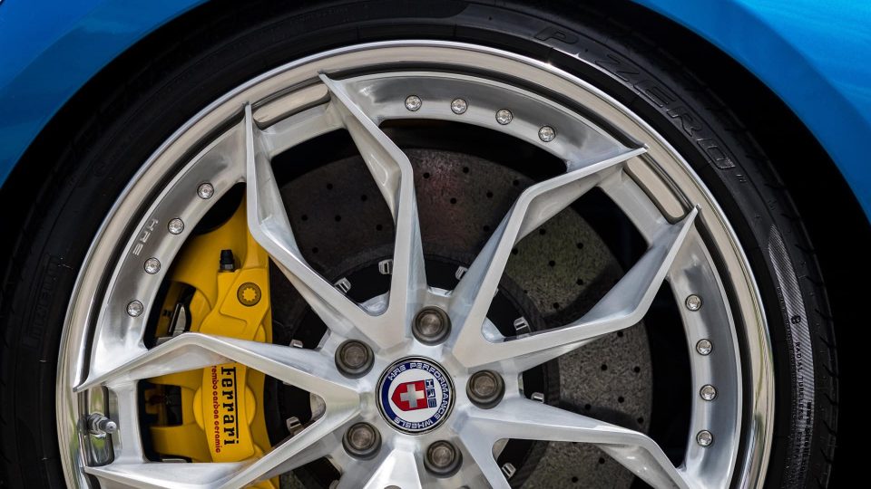 Ferrari 488 Spider | Blu Corza | on HRE S201 | Brushed Clear