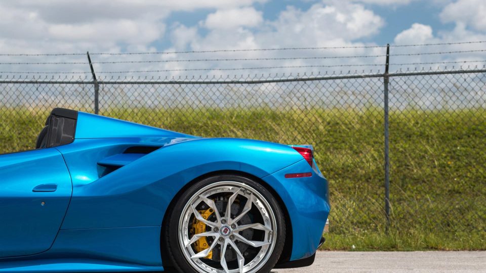 Ferrari 488 Spider | Blu Corza | on HRE S201 | Brushed Clear