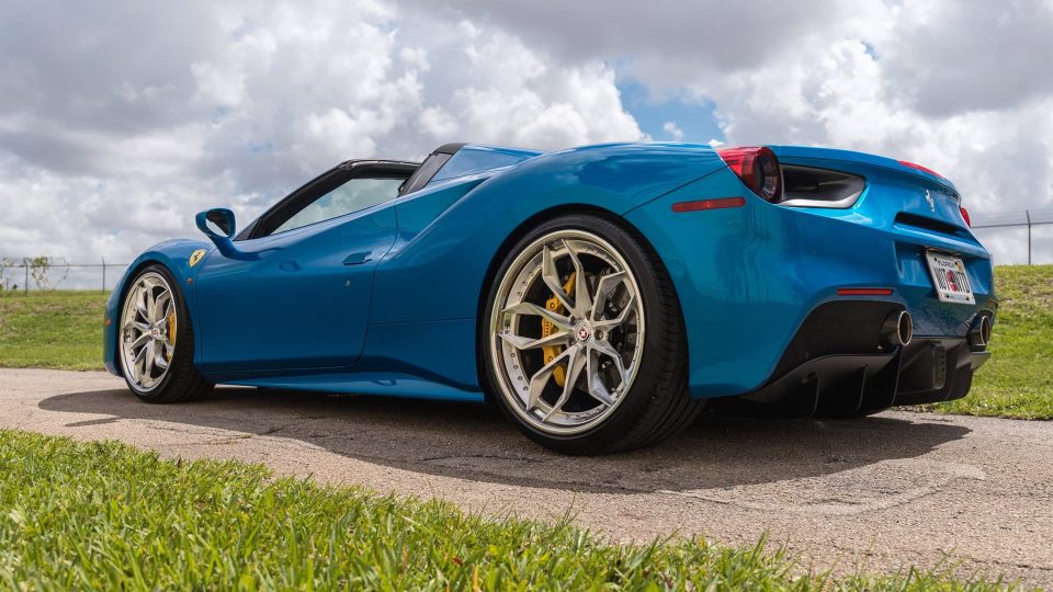 Ferrari 488 Spider | Blu Corza | on HRE S201 | Brushed Clear