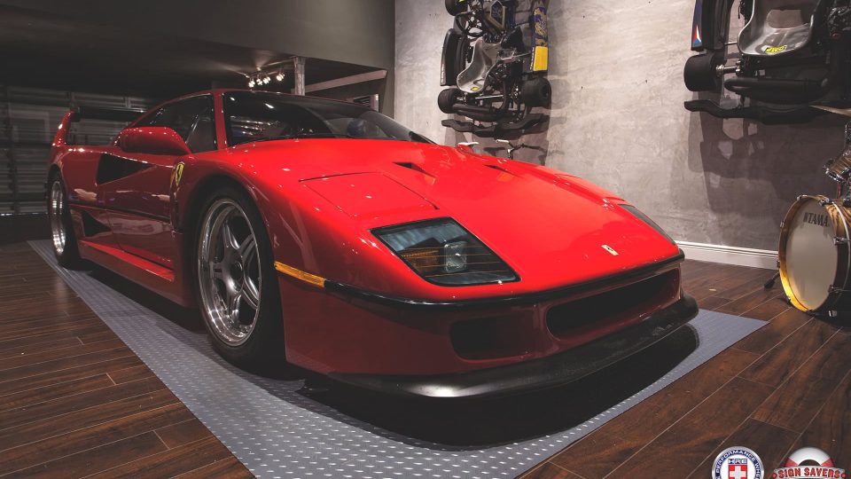 HRE 547 @ The Sign Savers | Ferrari F40