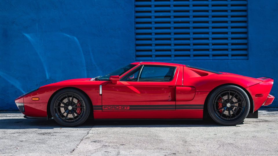 HRE S104 | Red Ford GT