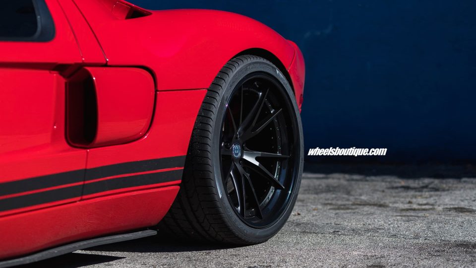 HRE S104 | Red Ford GT