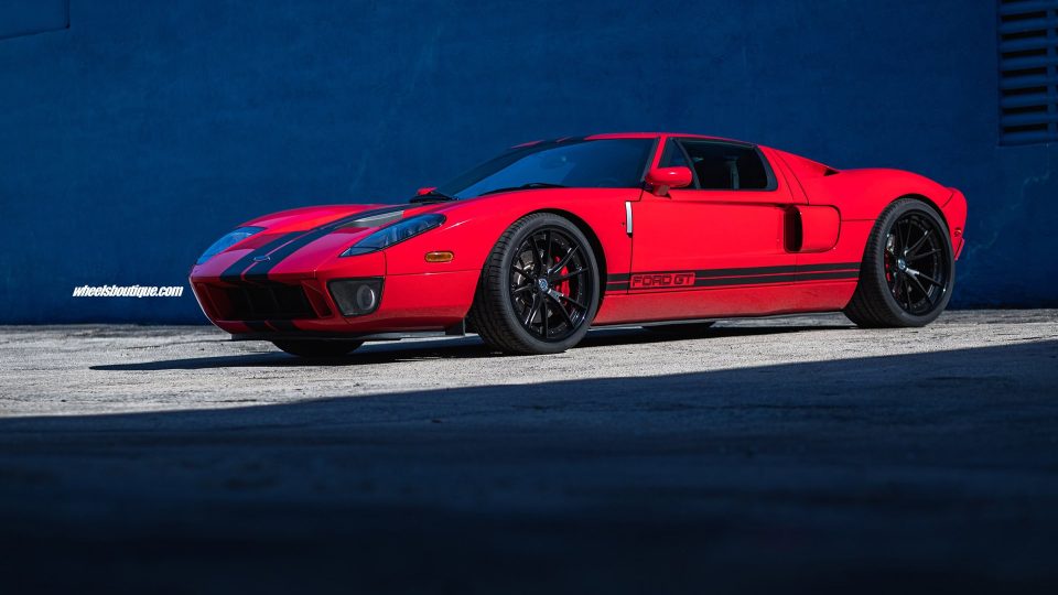 HRE S104 | Red Ford GT