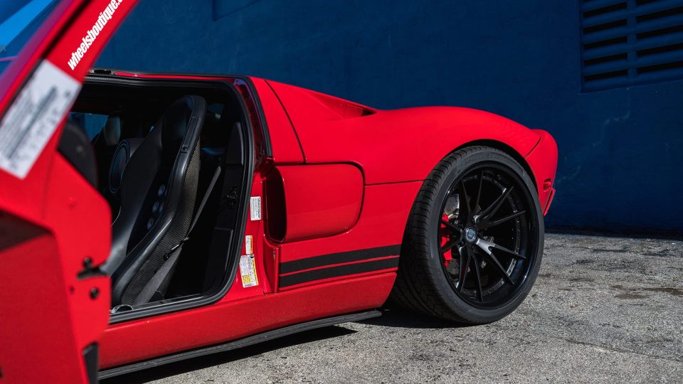 HRE S104 | Red Ford GT