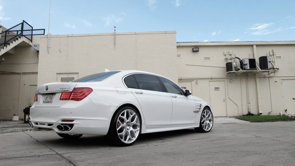 HRE P90L | Hamman BMW 7 Series