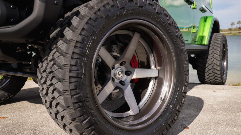 HRE RS105 | Jeep Wrangler Rubicon