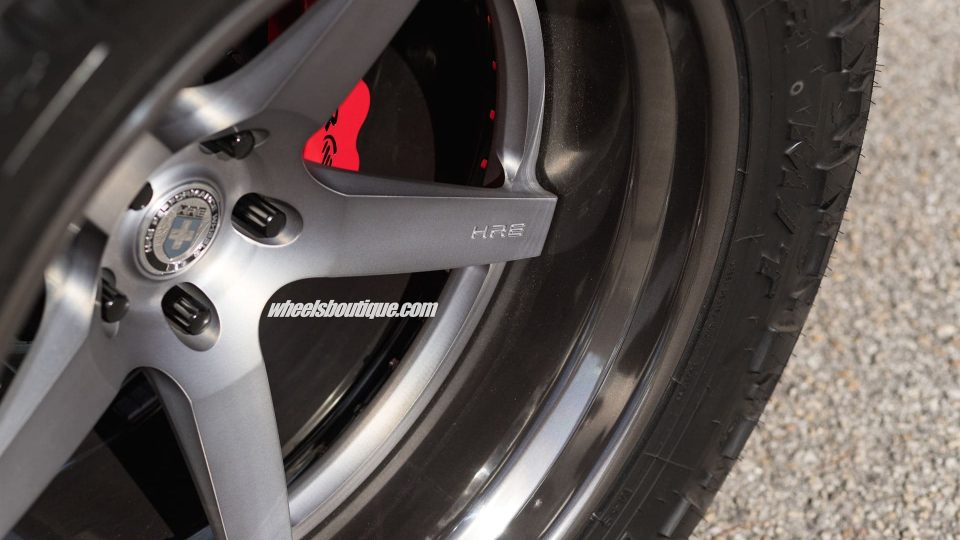 HRE RS105 | Jeep Wrangler Rubicon