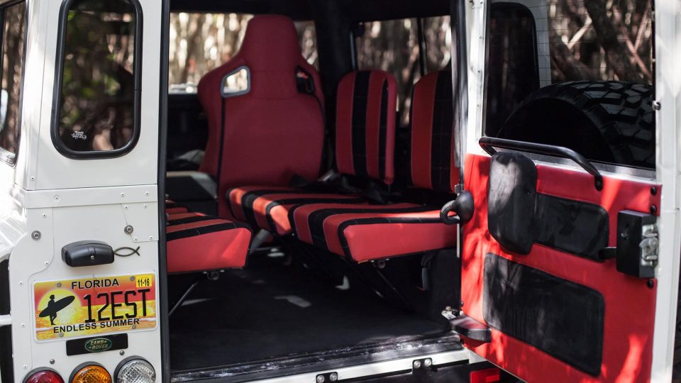 Land Rover Defender – Kahn Design WideBody