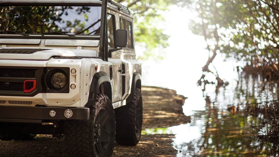 Land Rover Defender – Kahn Design WideBody
