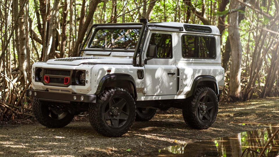 Land Rover Defender – Kahn Design WideBody