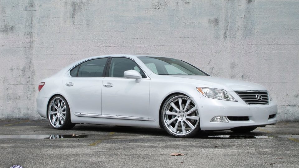 Lexus LS460 On HRE 990R