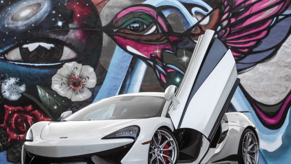 HRE P201 w/ Novitec Full Carbon Aero Kit | Mclaren 570S