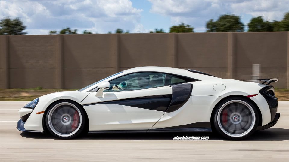 HRE P201 w/ Novitec Full Carbon Aero Kit | Mclaren 570S