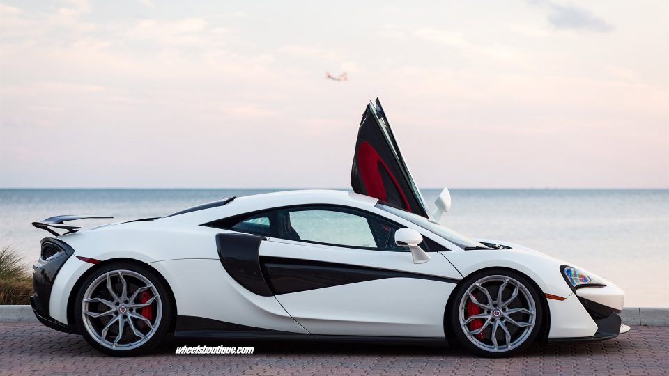 HRE P201 w/ Novitec Full Carbon Aero Kit | Mclaren 570S