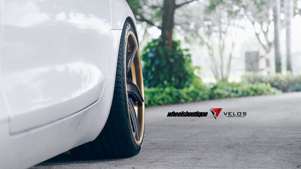 Velos Designwerks D5 3pc Floating Spoke | Mercedes AMG GT-S