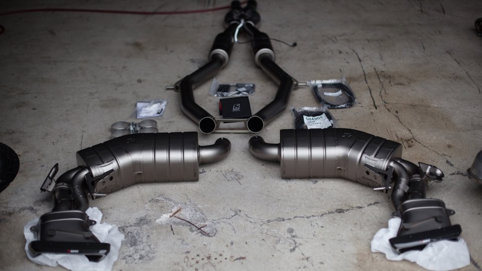 HRE P104 with Akrapovic Exhaust | Mercedes S63 AMG Cabrio