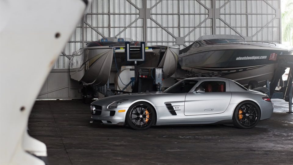 Mercedes Benz SLS AMG on HRE P101