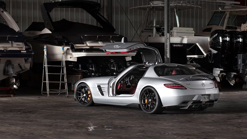 Mercedes Benz SLS AMG on HRE P101