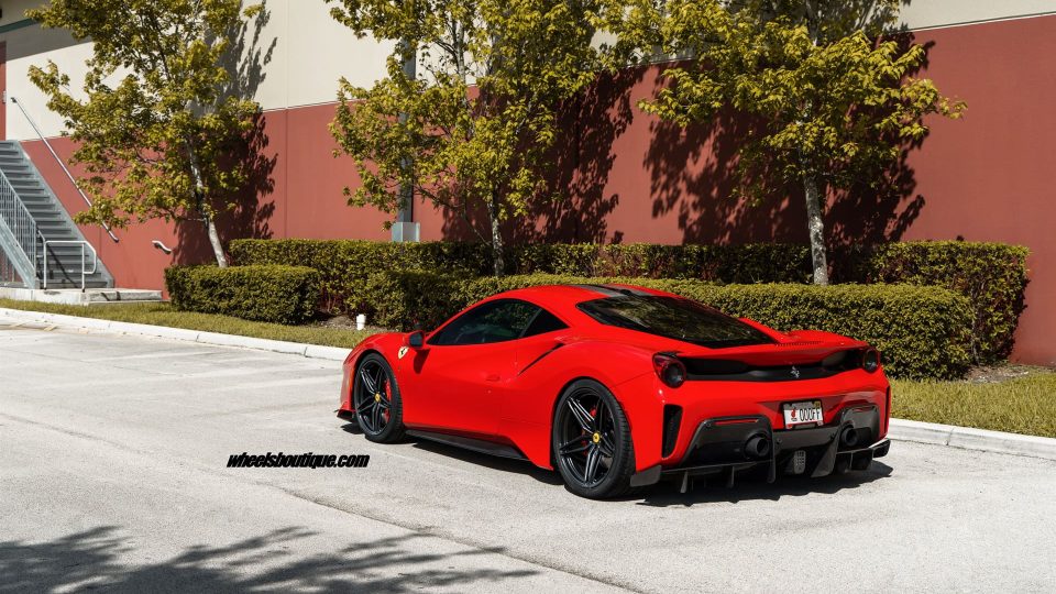 Ferrari 488 Pista | Rosso Corza | on HRE P107SC | Satin Black