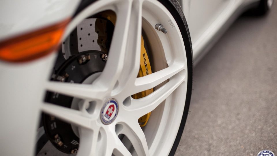 HRE P107 | White Porsche 991 Turbo S