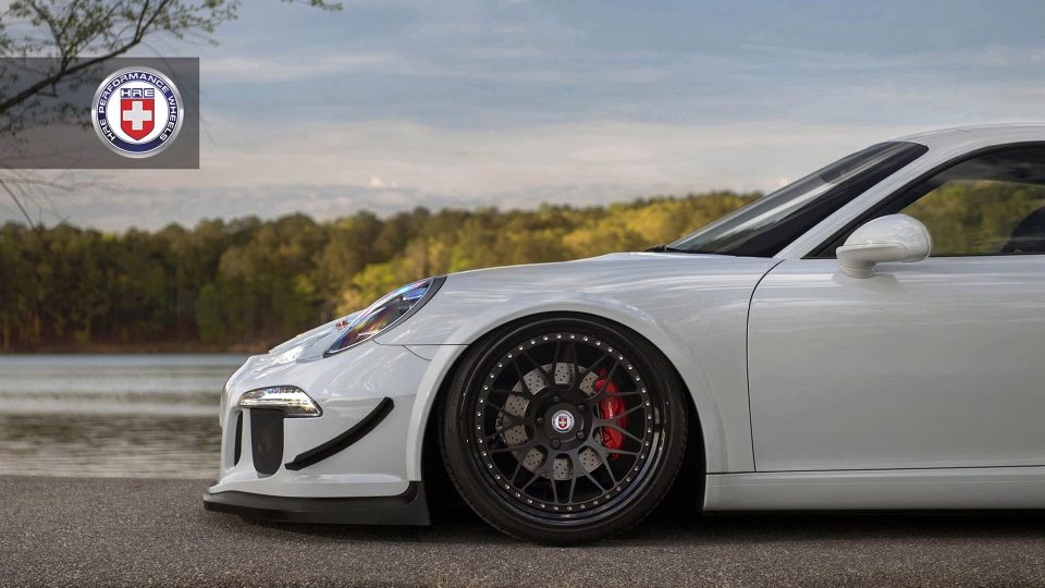 HRE Classic 300 | Porsche 991 Cup Car Conversion
