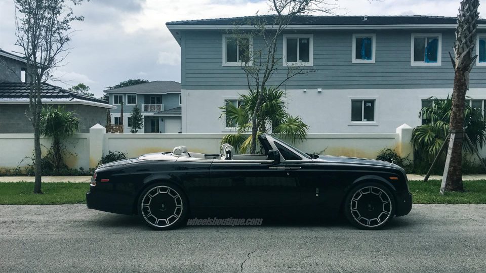 Giovanna Barbados | Rolls Royce Drophead Coupe