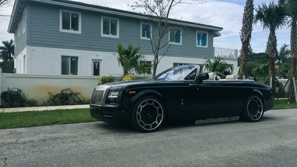 Giovanna Barbados | Rolls Royce Drophead Coupe