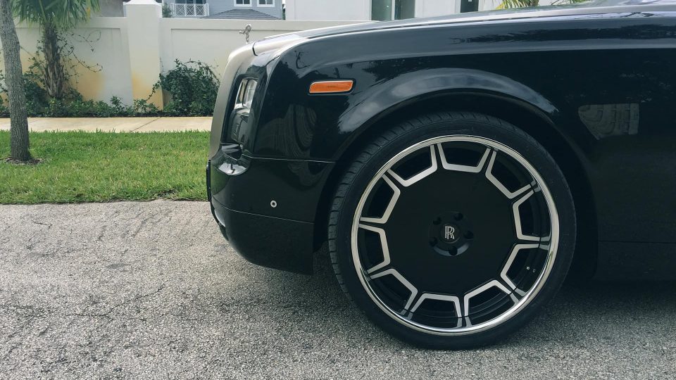 Giovanna Barbados | Rolls Royce Drophead Coupe