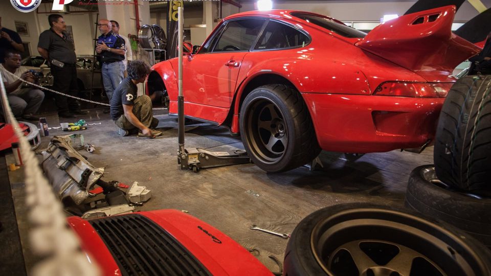 HRE Classic 305’s | RWB #15