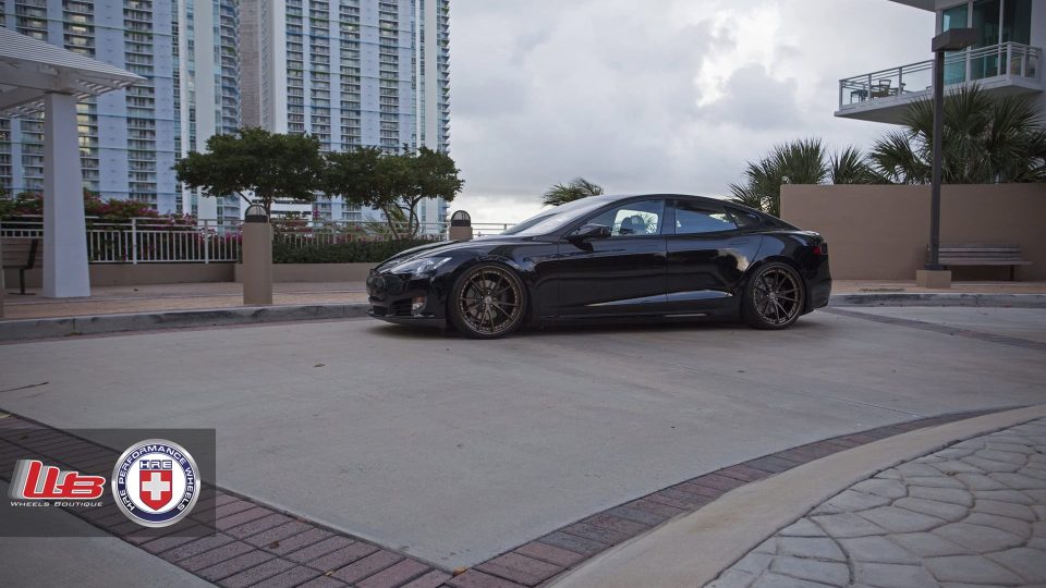 HRE S104 | Tesla Model S