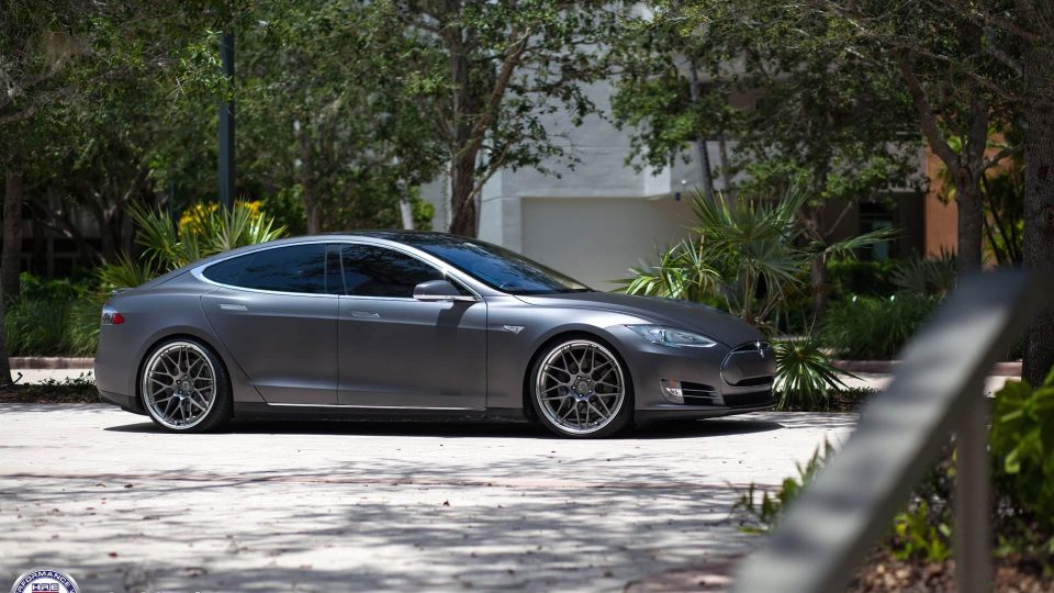 HRE RS100 | Tesla Model S P85+
