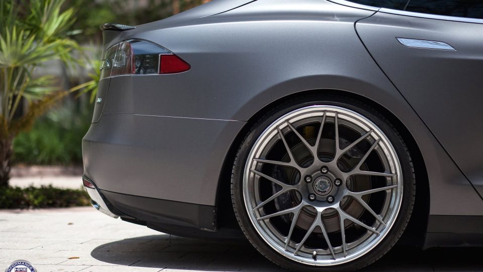 HRE RS100 | Tesla Model S P85+