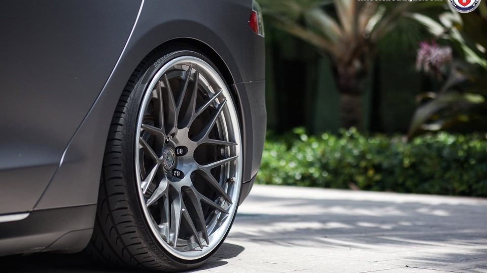 HRE RS100 | Tesla Model S P85+