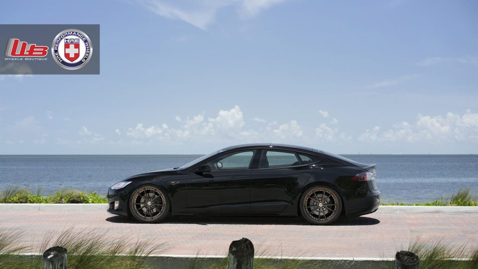 HRE S104 | Tesla Model S P85+