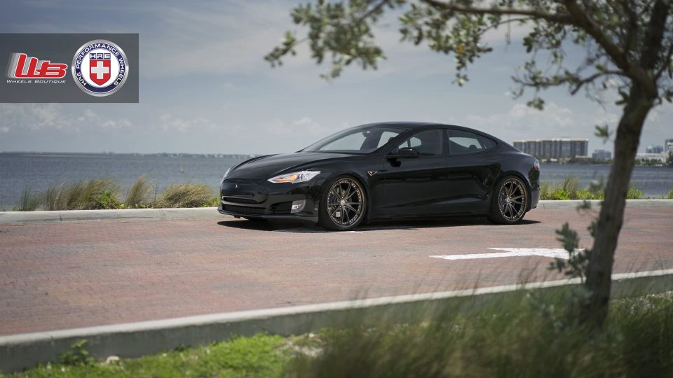 HRE S104 | Tesla Model S P85+
