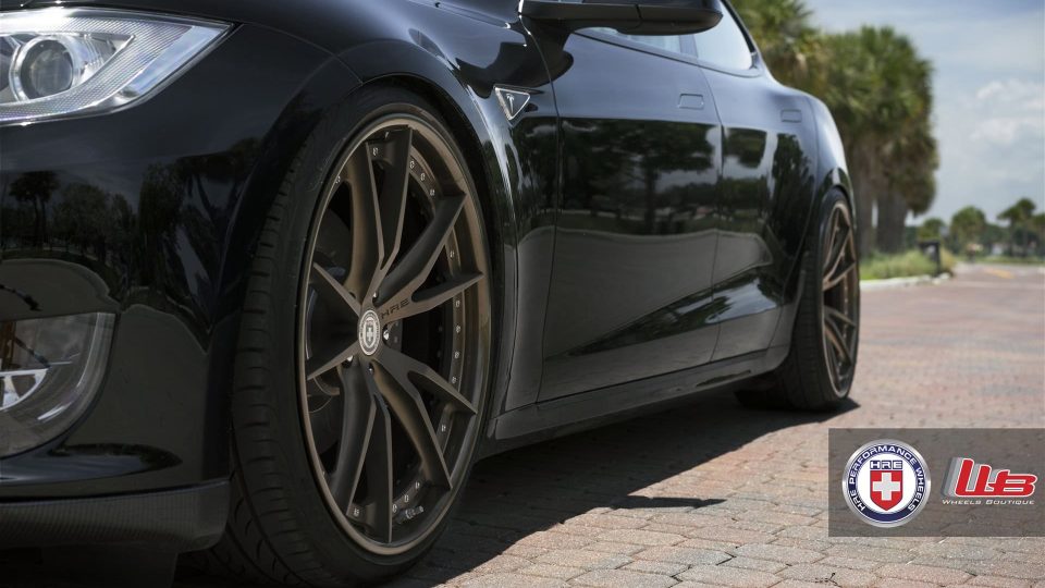 HRE S104 | Tesla Model S P85+
