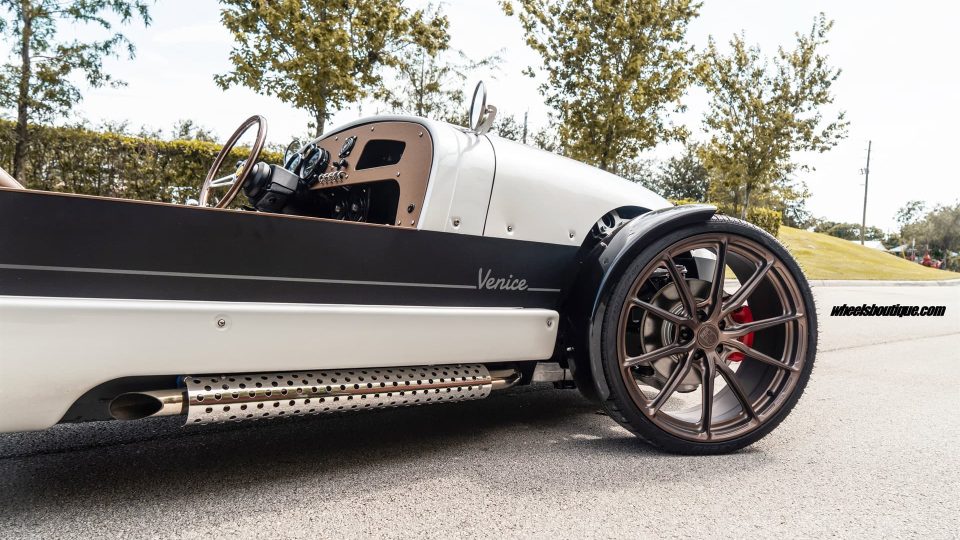 HRE P104SC | Vanderhall Venice