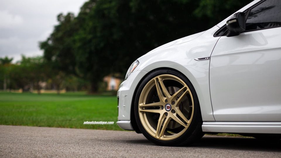 HRE P107 | VW Golf R