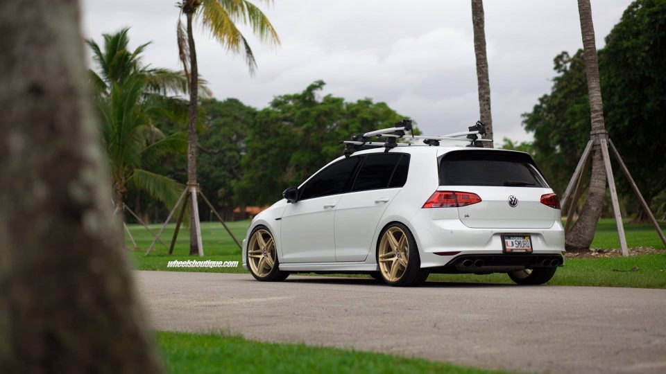 HRE P107 | VW Golf R